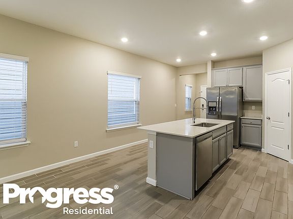 5th image of 6409 Longleaf Branch Dr