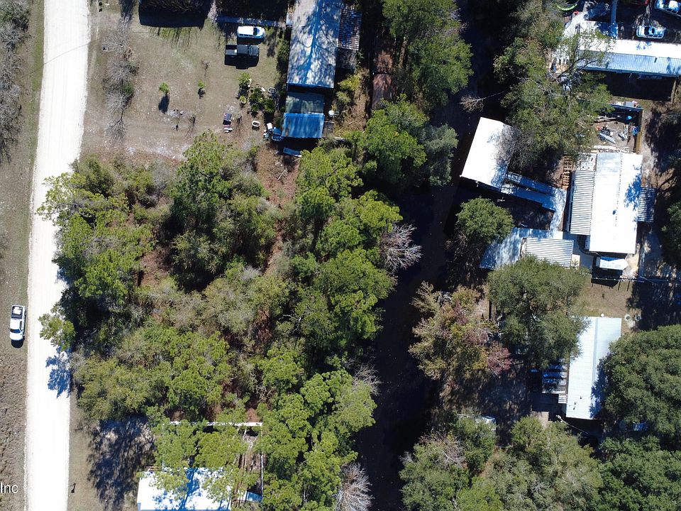 2nd image of 149 KINGFISH Avenue