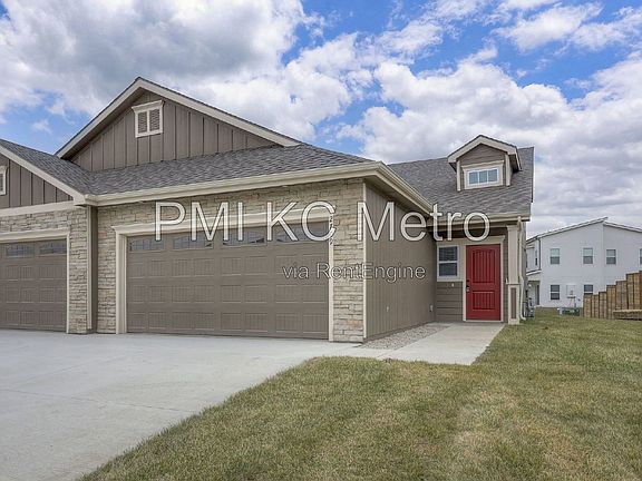 3rd image of 2709 Chasehire Dr