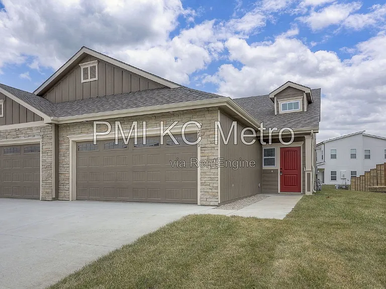 2709 Chasehire Dr — Photo 3