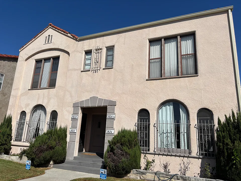 2822 S Bronson Ave #2824