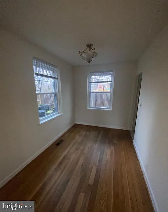 2 bed, 2.0 bath, 1000 sqft, $2,850 — Photo 3