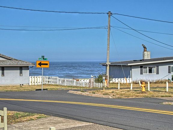 4th image of 618 Marine Dr