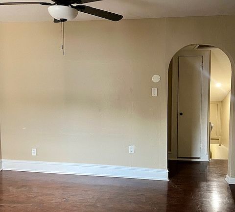 2nd image of 542 E Godfrey Ave Floor 2