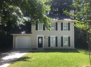 957 Lake Watch Ct, Stone Mountain, GA 30088