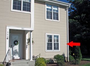 301 Country Club Ct, Rocky Hill, CT 06067