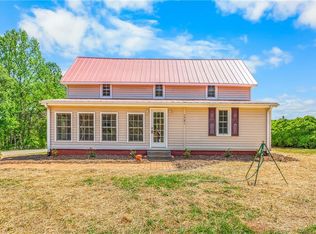 1721 Garner Rd, Yadkinville, NC 27055