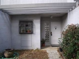 707 SW 75th St APT 101, Gainesville, FL 32607