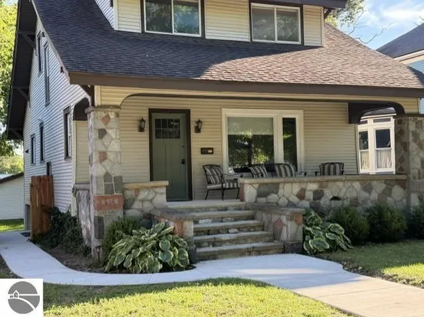 538 Webster St, Traverse City, MI 49686