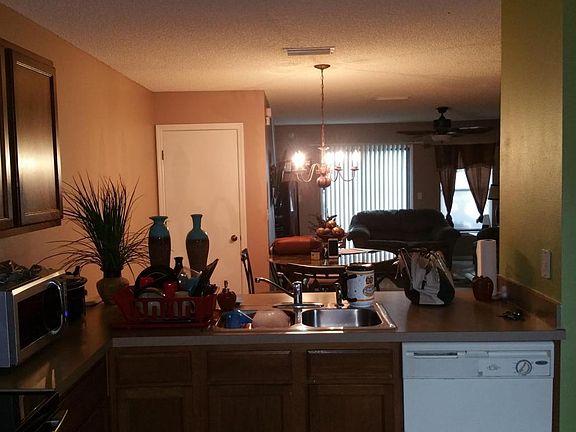 3rd image of 10684 Academy Park Dr