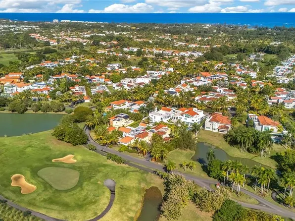 402 Dorado Bch E, Dorado, PR 00646