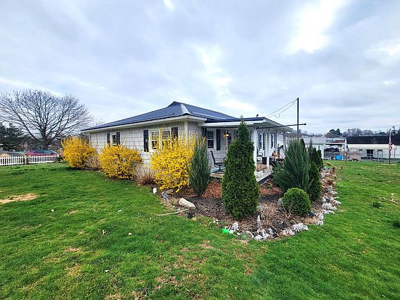 4th image of 107 Burkholder Ave