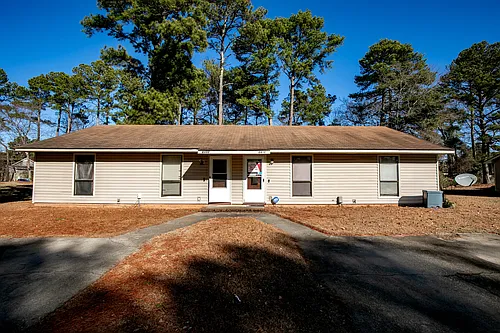 6448 Rockford Dr Photo 1