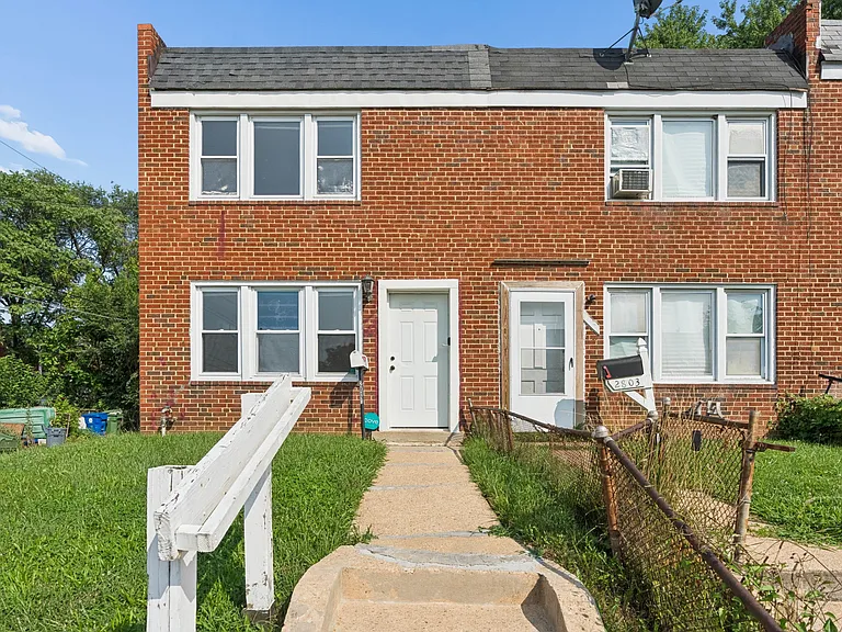 2801 Hinsdale Dr — Photo 14