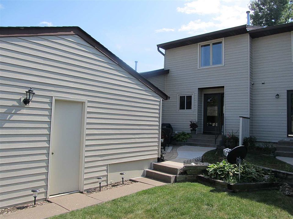 1st image of 3756 Cedarwood Ct