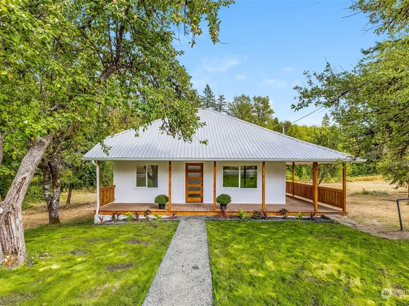 411 N Newton, Oakville, WA 98568