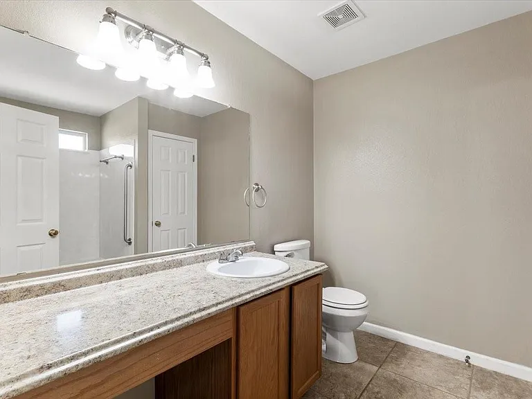 722 Blair Ave — Photo 16