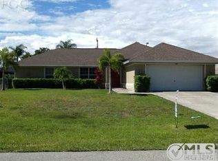 1403 SW 43rd Ln, Cape Coral, FL 33914