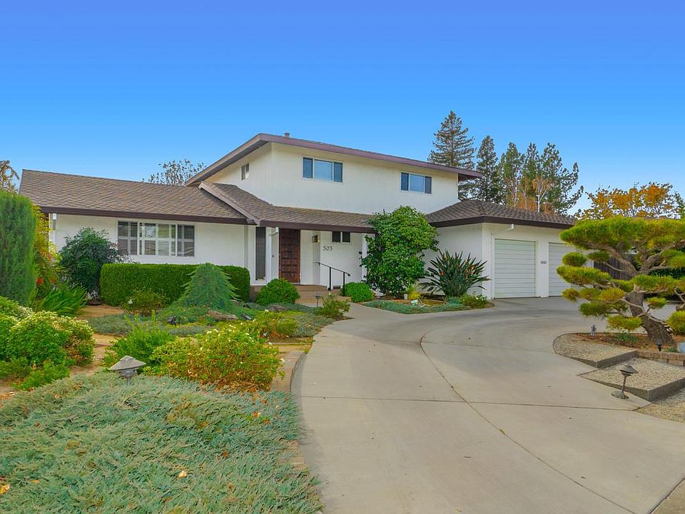 1st image of 503 Greenwood Dr