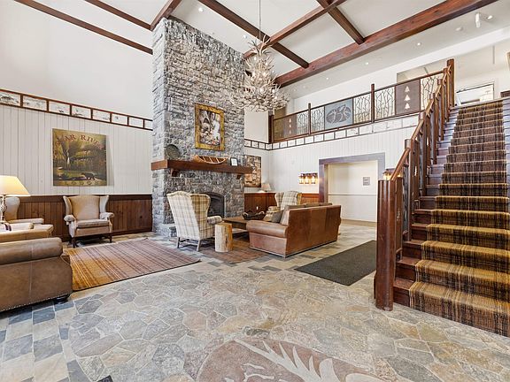 2nd image of 43 Middle Ridge Road #209