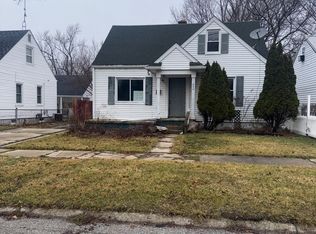 858 Crawford St, Flint, MI 48507