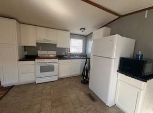 328 W 53rd St TRAILER 51, Anderson, IN 46013