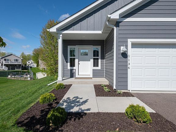 3rd image of 1136 Dorthy Ln