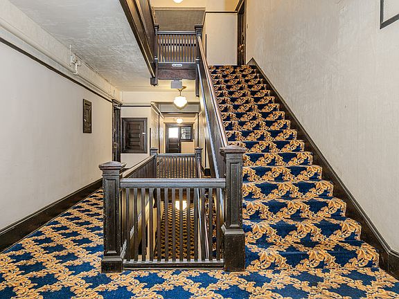 1521 15th Ave-01