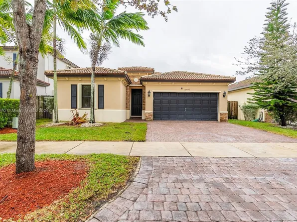 10446 SW 227th Ter, Miami, FL 33190