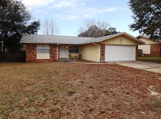 79 Mooring Ln, Shalimar, FL 32579