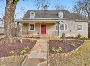 205 Hardy Rd, Lookout Mountain, GA 30750