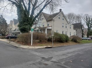 857 Penn St, Bryn Mawr, PA 19010