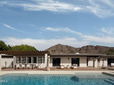 5501 E Camelback Rd, Phoenix, AZ, 85018