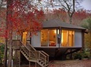 92 S Toe River Rd, Burnsville, NC 28714