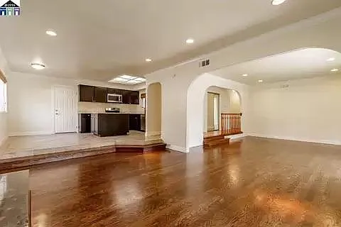 35949 Perkins St — Photo 15