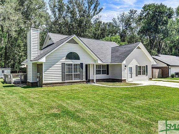 3rd image of 410 Boyd Drive