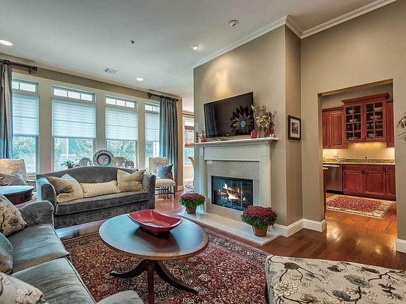 4th image of 416 Trotting Ln