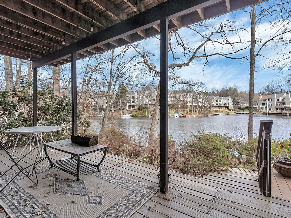 1st image of 2028 Upper Lake Dr