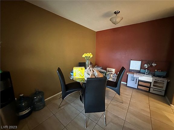 4th image of 555 E Silverado Ranch Blvd Unit 2070