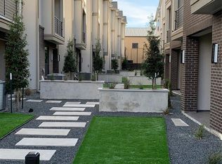 4215 Allen St, Houston, TX 77007