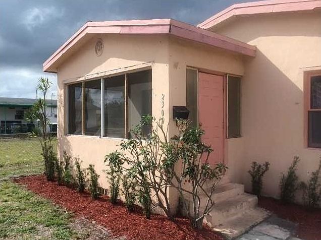 2nd image of 2309 NW 6th Ave