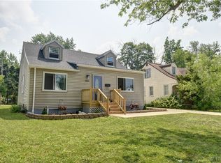 3455 Wallace Dr, Grand Island, NY 14072