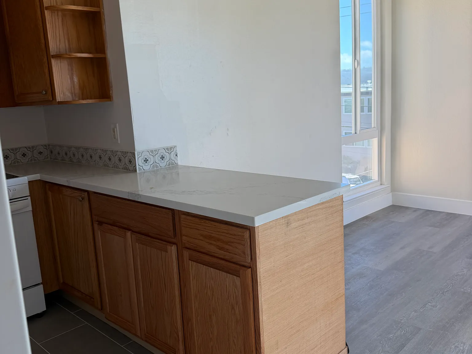 3 bed, 1600 sqft, $3,500 — Photo 1