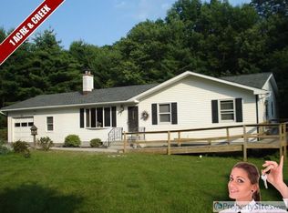 15 Meadow Dr, Saylorsburg, PA 18353