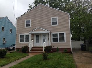 60 Moffett St, Fords, NJ 08863