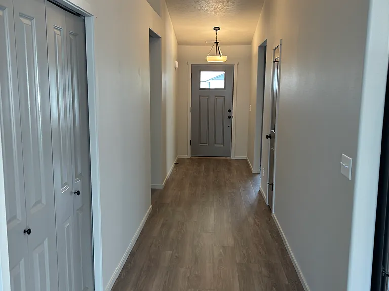 224 S Treeline St — Photo 6