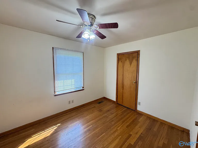 4211 Teejay Dr NW — Photo 22
