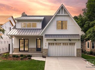 4720 Highland Ave, Downers Grove, IL 60515