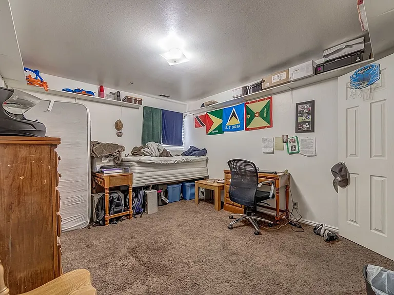 267 E 500 N #67 — Photo 3