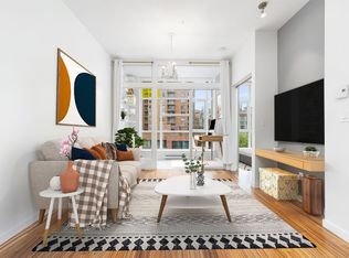 1205 Howe St #504, Vancouver, BC V6Z0B2